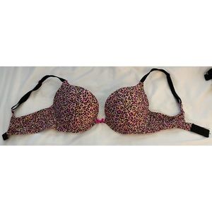 Victoria’s Secret bra size 34D